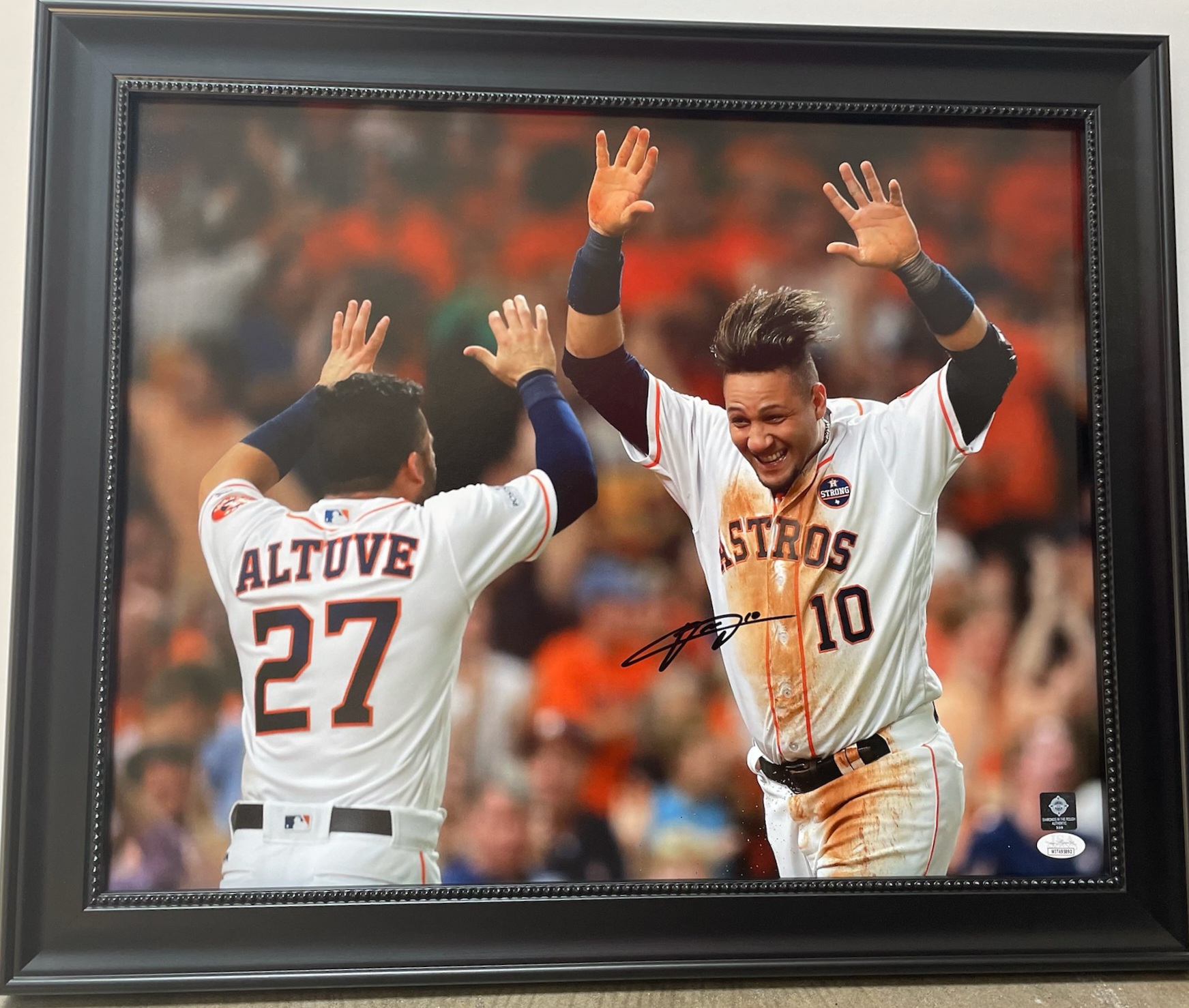 Yuli Gurriel - Sports Memorabilia & Autographed Sports Collectibles